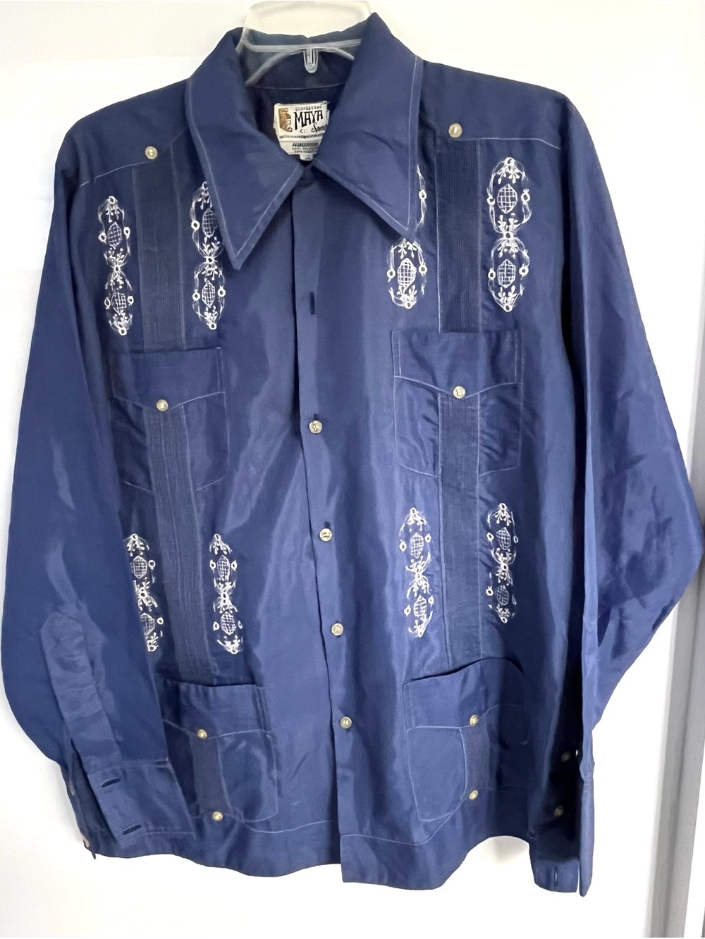 Maya Guayabera Vintage Embroidered Dagger Collar Shirt
